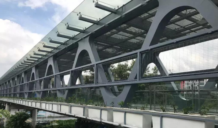 白城论管桁架结构工程弯管加工防锈处理的方法